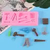 Ferramentas de reparo, moldes de silicone, martelo, tijolos, chave inglesa, tesoura, chave de fenda, conjunto de ferramentas manuais, moldes de decoração