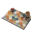 Patrón a cuadros vintage forma irregular tierra de diatomeas absorbente cuero encimera de cocina posavasos de café escritorio resistente al calor mantel individual