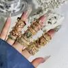 2025 Nuevo Celebridad de Internet China Vintage Dibujo de Alambre Moda Exquisito Anillo para Mujer Gradiente Chapado en Oro Esmalte Mariposa Lujo Ligero Anillo de Dedo