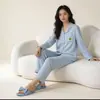 Pijama popular de manga comprida e calça comprida para primavera e verão para mulheres, solto e leve, pode ser usado fora de casa, confortável para ficar em casa, novo modelo 2026