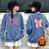 Roupa Infantil Meninas Outono Inverno Plus Veludo Novo Estilo Gatinho Espiando Tendência Cool Roupa Infantil Esportiva Versátil Moletom Crianças Médias e Grandes Top Tendência