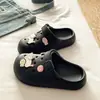 Sandalias perforadas estilo Birkenstock de verano para mujer, suela gruesa de EVA, cómodas y versátiles para ir al trabajo y para uso al aire libre, sandalias cerradas de dibujos animados para la playa para mujer