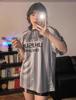 Estilo Americano Casual Celebridade da Internet Mesmo Estilo Design Listrado Senso de Jersey Manga Curta Masculina Solta Camiseta Esportiva Rosa Super Brilhante