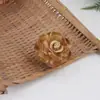 2025Tiktok Color Puro Nuevos Accesorios para el Cabello Accesorios Flores de Tela Exquisitos Accesorios de Ropa Ramillete Pequeña Rosa Coreana