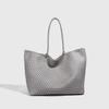 Bolso Tejido a Mano de Diseño Nicho Cuero Suave Bolso Tote de Gran Capacidad Estilo Casual Relajado Bolso de Hombro Único Axila Bolso de Mano Moderno