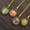 Colgante pequeño de Thangka de acero de titanio de 2,5 cm, redondo, pintado a mano, dorado, amarillo, verde riqueza, madre zakilam, collar de Thangka