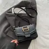 Bolsa Feminina Personalizada de Moda Simples 2025 Nova de Nicho Portátil de Ombro Texturizada Retro Transversal Pequena Quadrada para o Dia a Dia