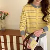 Cardigã de tricô com gola redonda, listras color block, estilo coreano, para mulheres, novo modelo de primavera e outono, corte solto, emagrecimento, jaqueta suéter versátil de manga longa