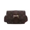 Bolso cruzado pequeño cuadrado estampado retro marrón textura popular bolso de hombro bolso para el trabajo diseño de solapa bolso de un solo hombro moderno