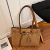 Bolsa Tote Retrô Shuai Mijia Feminina Outono 2026 Novo Estilo Retrô Elegante Bolsa de Ombro Único para Axila Grande Capacidade Bolsa de Mão