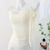 Camiseta regata feminina 3D com design de flor, sem mangas, babados, fit slim para afinar, top camisola preto