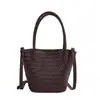 Bolsa Feminina Tecida Retrô Mulheres 2026 Outono/Inverno Nova Bolsa Tote Estilo Coreano Simples Grande Capacidade Bolsa de Ombro Único para o Dia a Dia