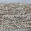 Los fabricantes venden perlas naturales de agua dulce de 4~5 mm con buen brillo y grano, collar, pulsera, adornos para bricolaje