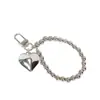 Cadena de cuentas plateadas colgante diseño de nicho simple colgante de amor llavero colgante de bolso fábrica venta al por mayor llavero
