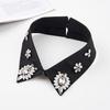 Suéter clásico en blanco y negro con flores de cuentas, cuello de camisa para mujer, combinable con todo, camiseta, falda, cuello falso decorativo, venta al por mayor