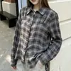Nova camisa outonal feminina estilo coreano, com blocos de cor, gradiente escuro, xadrez, plissada, ombro a ombro, manga longa, com gola para mulheres
