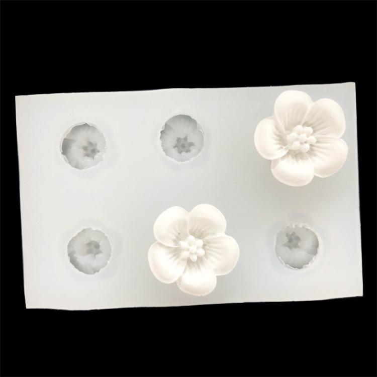 11744282689_680839847