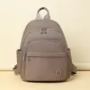 Mochila moderna y elegante 2026 moda casual transfronteriza nuevo modelo mochila casual de nailon para mujer, para ir al trabajo, de viaje