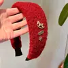 Diadema de Lana Roja de Caballo Nuevo Año de Ala Ancha para Mujer, Accesorio para el Cabello de Alta Gama y Elegante, Diadema de Corona Alta para Lavarse la Cara, Moderno
