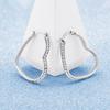 Aretes clásicos populares europeos y americanos transfronterizos de acero de titanio con diamantes en forma de corazón, elegantes, combinables con todo, modernos, con diamantes coloridos, amor, aretes exagerados