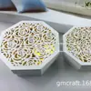 Caja de Almacenamiento Blanca de Madera con Patrón Calado Caja de Almacenamiento Funcional Diaria para el Hogar Caja de Joyería
