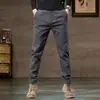 Pantalones Largos Casuales Nuevos para Hombre Primavera y Otoño 2026, Estilo Coreano Ajuste Delgado Pierna Recta, Elásticos de Moda Versátiles Pantalones Casuales Juveniles
