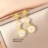 [Conjunto] Colar de Trevo de Quatro Folhas Acessível de Luxo Transfronteiriço Brincos Pulseira Femininos Moda de Nicho de Alta Qualidade Pingente Exquisito Joias