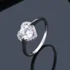 Versión coreana de dulce moda amor romántico trémolo con Princess incrustación de circonita anillo de cobre transfronterizo para venta caliente