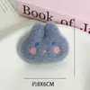 Broche de acessório de pelúcia de animal de desenho animado fofo para alunos do ensino fundamental, pingente de bolsa, acessório de alfinete de roupa