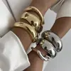 Pulseira de lava irregular líquida de alta qualidade para joias transfronteiriças europeias e americanas, design de moda, pulseira aberta plissada para mulheres