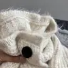 Chaleco de punto sin mangas de cuello redondo estilo perezoso para mujer, nueva llegada de otoño, transpirable, versátil, top sin mangas abotonado, para usar en capas con suéteres y chaquetas