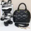 Bolso de Mano Clásico Popular de Comercio Exterior Cuero Genuino Bolso de Mujer Bolso Cruzado de Hombro de Alta Calidad Bolso tipo Concha para Mujer Marca Grande Productos de Guangzhou