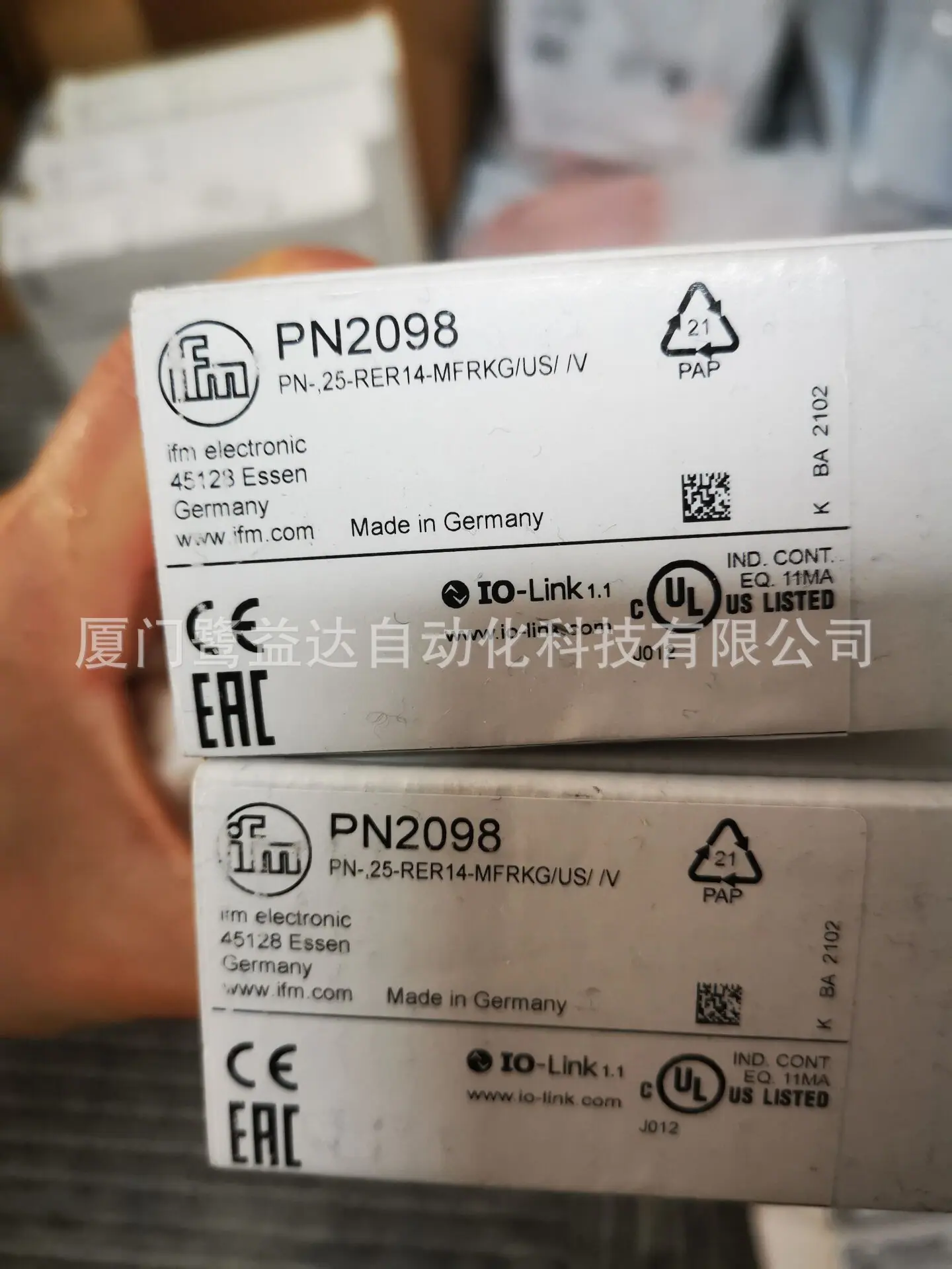 PN2098