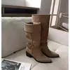 Novedad Otoño/Invierno 2025 Botas Largas con Puño, Punta Fina, Hebilla de Cinturón Tejida, Tacón Grueso, Botas de Montar Delgadas de Ante