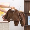 Conjunto de Lã para Meninos Roupas de Inverno 2025 Novo Roupa Externa para Bebês e Crianças Conjunto de Duas Peças com Capuz Quente de Inverno para Bebês