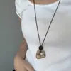 Otoño e Invierno Marrón Maillard Collar Desgastado con Borla Diseño Largo de Nicho Cadena para Suéter Accesorios Simples y Versátiles