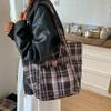 Bolso de Hombro Ligero Simple Estilo Japonés de Nylon para Viajes Cotidianos Bolso de Mano de Lona con Diseño Único de Gran Capacidad