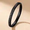 Anillo de acero inoxidable para mujer Diseño de estilo de lujo ligero sentido del diseño nicho avanzado ins joyería de acero de titanio para mujer que no se decolora venta al por mayor