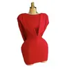 Moda Feminina Transfronteiriça Europeia e Americana Verão 2026 Novo Estilo Design Elegante Vestido Sem Costas Slim Fit Que Marca o Quadril Vestido Curto