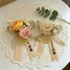 Alfileres de Boutonniere para Padrinos y Damas de Honor, Ramilletes de Boda para el Novio y la Novia, Juego Completo de Arreglos Florales para los Padres, Cinta
