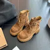 Botas Martin Estilo Britânico Retrô Femininas 2026 Outono Nova Moda Versátil Salto Bloco Solado Grosso Cadarço Botas de Cano Curto Botas de Motocicleta