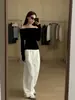 Top de Punto Azul de Manga Larga con un Hombro para Mujer, Otoño/Invierno, Aspecto de Alta Gama, Ajuste Ceñido, Capa Base Interior que Muestra las Clavículas