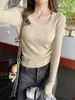 Top de punto de manga larga con cuello amarillo para mujer, nuevo estilo de otoño e invierno, suéter de punto delgado, capa base para primavera y otoño