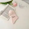 Calcetines Rosas para Mujer, Calcetines de Algodón Finos de Media Pantorrilla para Primavera y Otoño, Estilo Ins de Moda, Lindos Calcetines Largos Blancos de Arcoíris Estilo Celebridad de Internet Japonesa