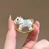 Fique Rico Imediatamente, Broche de Pônei Carregando Bolsa de Dinheiro, Alfinete do Zodíaco para o Ano de Nascimento, Presente Fashion e de Alto Padrão, Lembrança