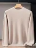 Suéter Masculino de Cashmere Puro com Gola Alta Meia-Calça Fina para Outono e Inverno Novo Pulôver Quente Solto e Versátil Suéter de Malha para Usar por Baixo
