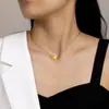 Cadena para Clavícula de Alta Gama Transfronteriza Europea y Americana, Cadena Simple y Versátil, Colgante de Mariposa de Tendencia Nacional Retro, Collar de Acero Inoxidable