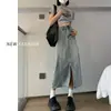 Saia Jeans Feminina de Cintura Alta Cor Clara Outono Fina Novo Estilo 2024 Pequena Média Comprimento Fenda Linha A