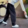 Pantalones rectos a rayas de moda para hombre, pantalones deportivos rectos elegantes y versátiles, nuevos pantalones largos casuales para hombre 2026