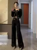 Conjunto de moda trendy 2026 para mujer: Conjunto de dos piezas de chaqueta corta negra y pantalones de pierna ancha estilo Chanel